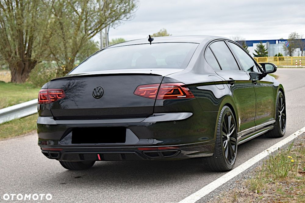 Volkswagen Passat - 18