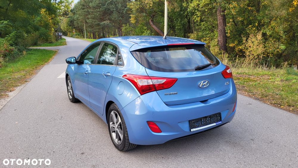 Hyundai i30 1.4 YES - 8