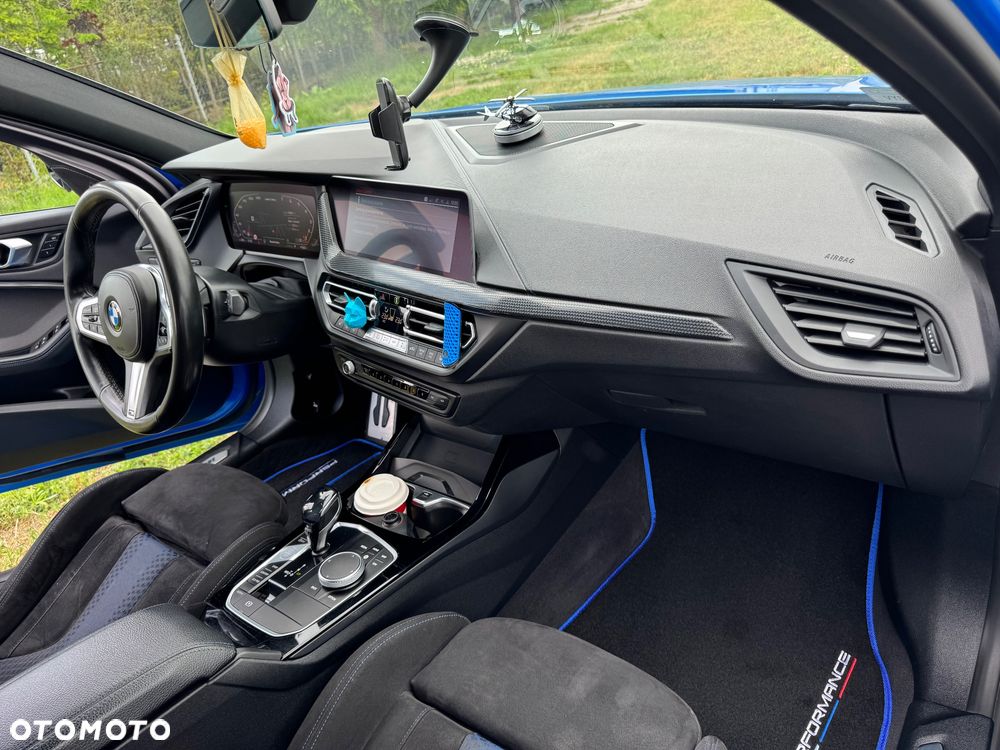 BMW 1M - 27
