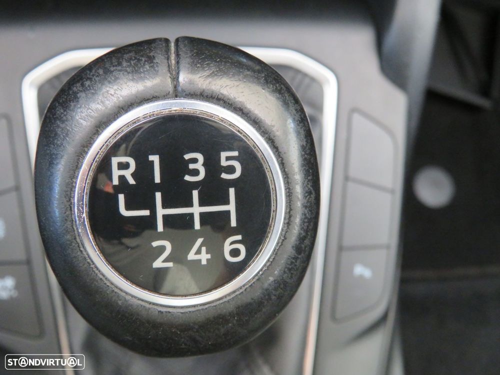 Ford Focus SW - 18