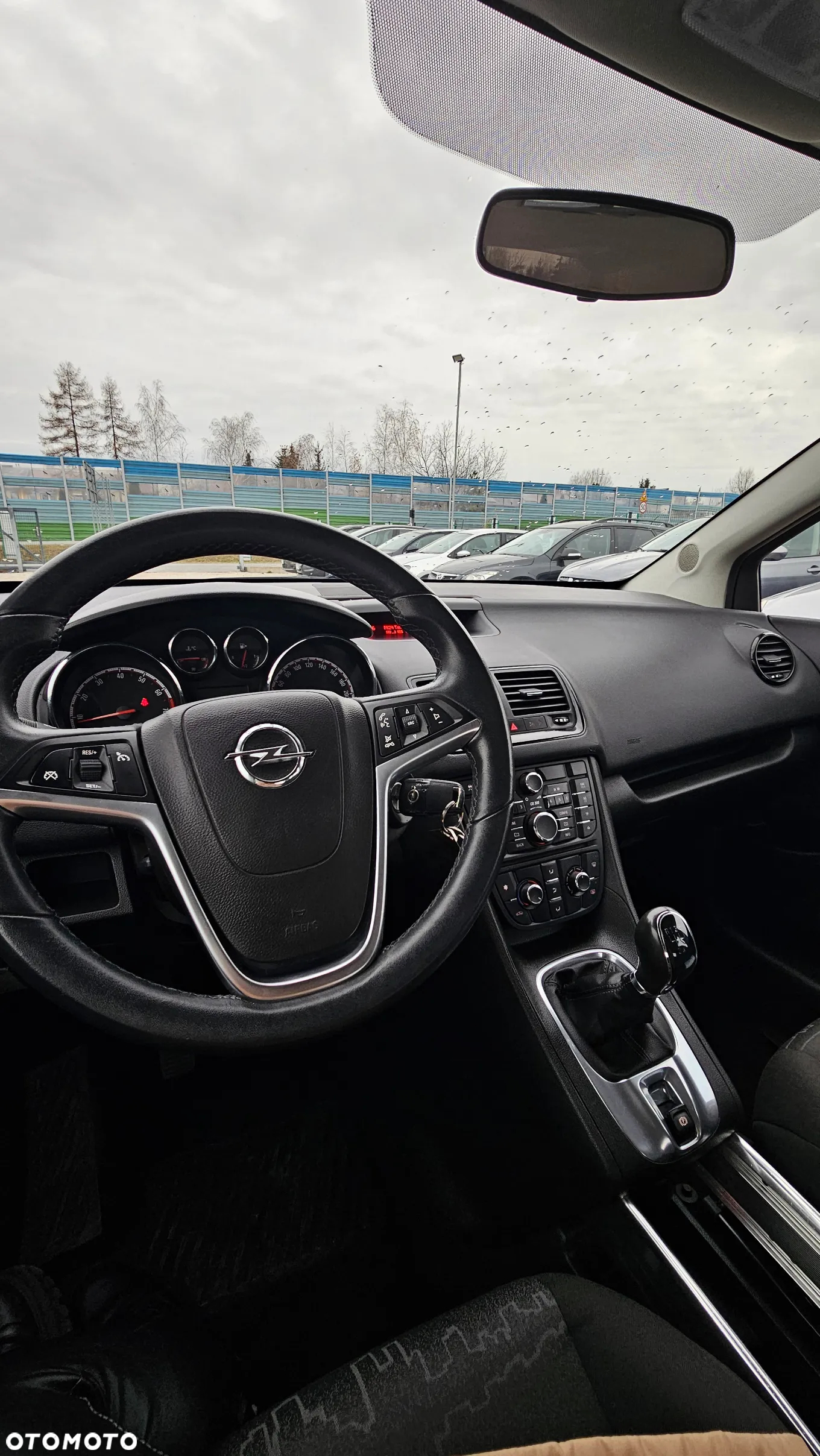 Opel Meriva - 17