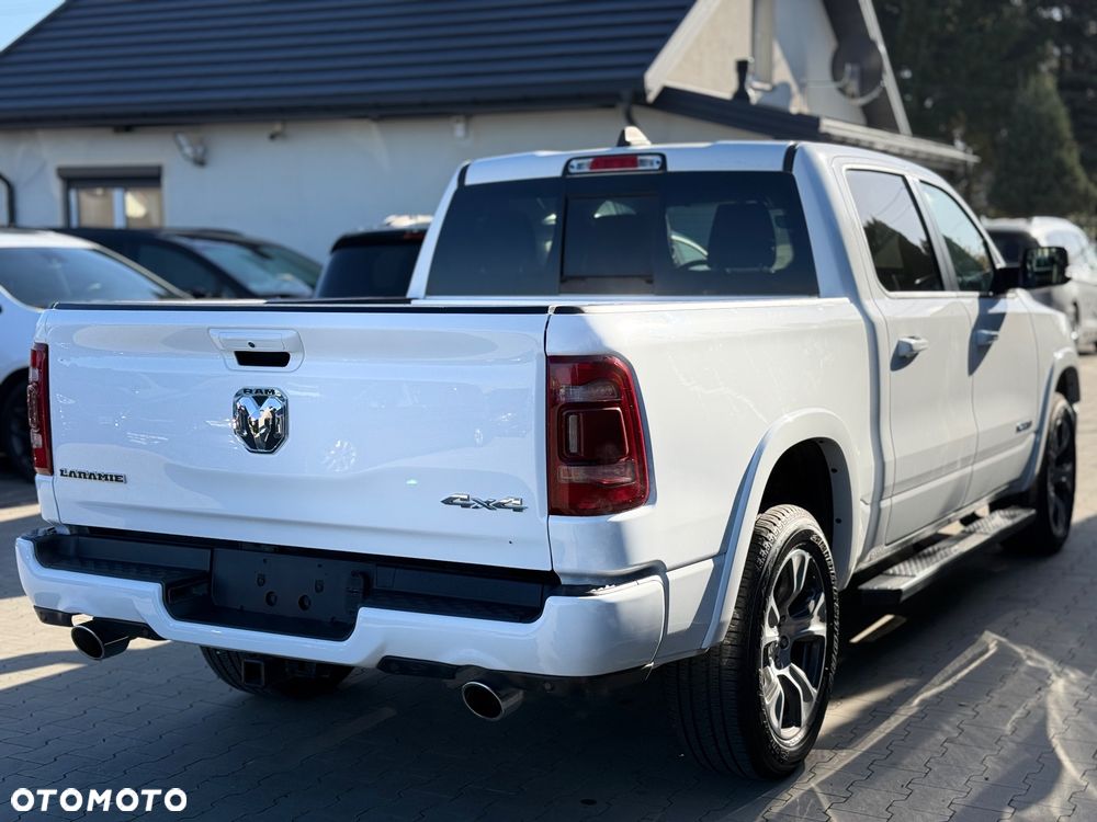 RAM 1500 Crew Cab Laramie - 11