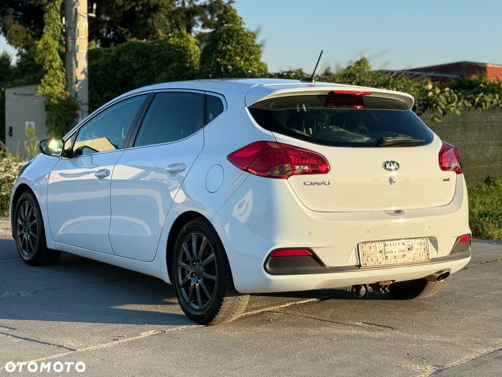 Kia Ceed - 7