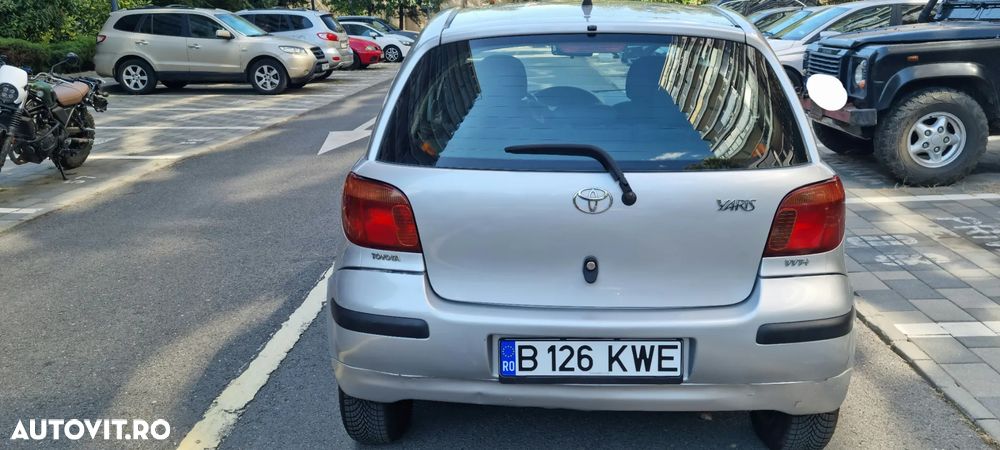 Toyota Yaris 1.0 Base - 14