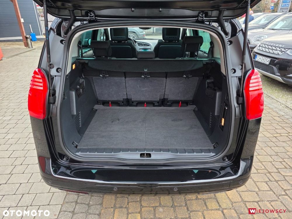 Peugeot 5008 - 17