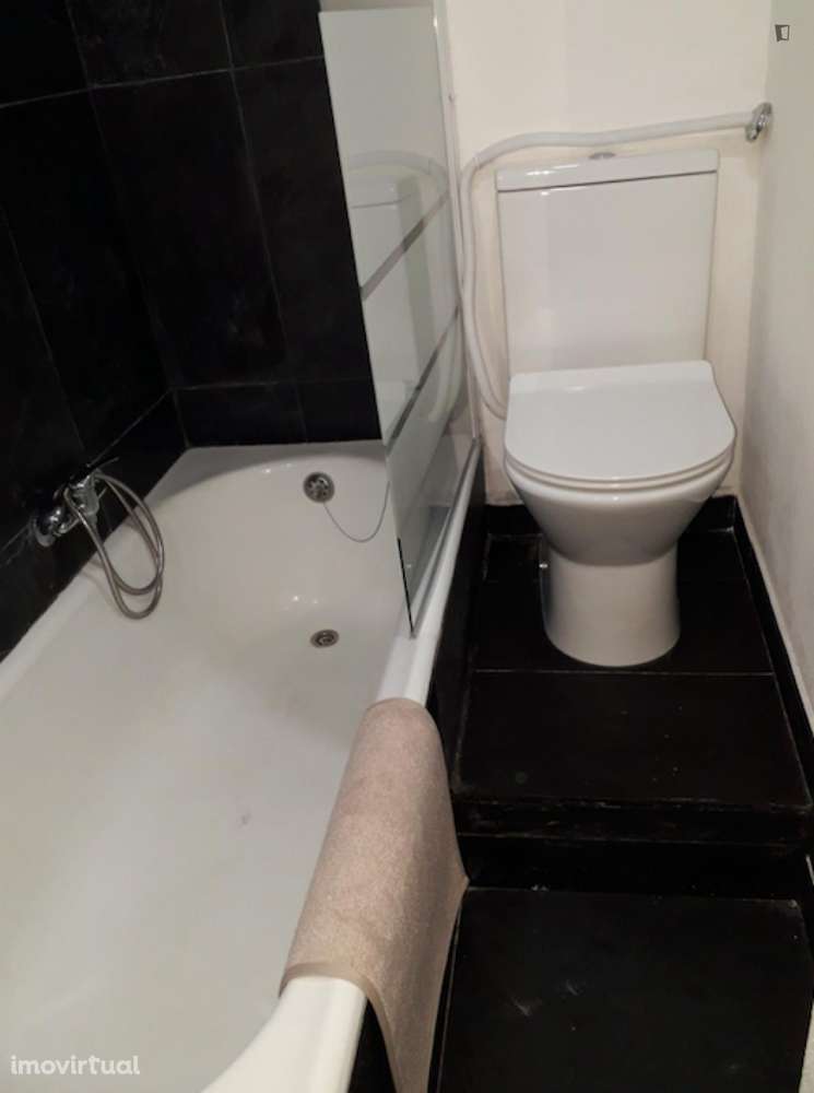 Quarto - localizado em Paço de Arcos Lisbon - Grande imagem: 2/19