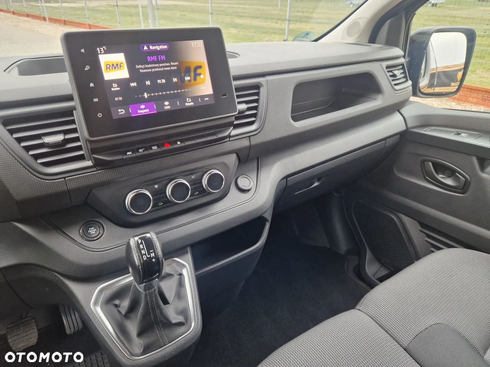 Renault Trafic Brygadówka - 13