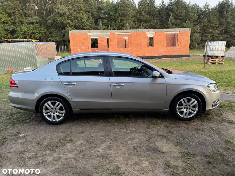 Volkswagen Passat 1.4 TSI Trendline - 4