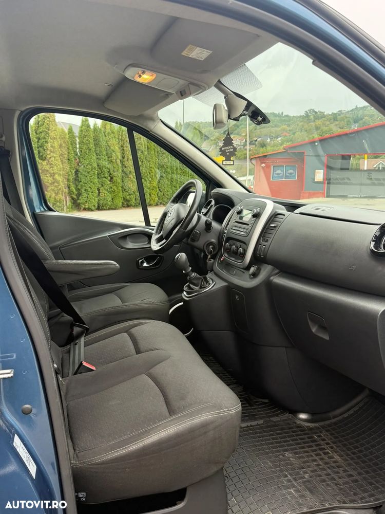 Opel Vivaro - 5
