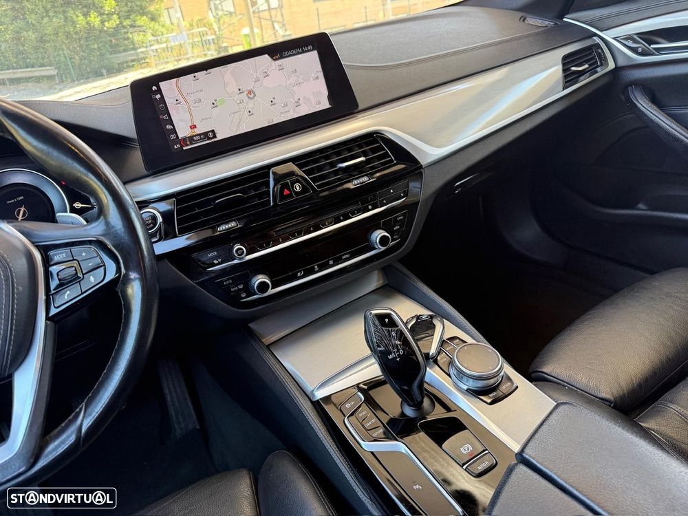 BMW 520 d Line Luxury Auto - 14