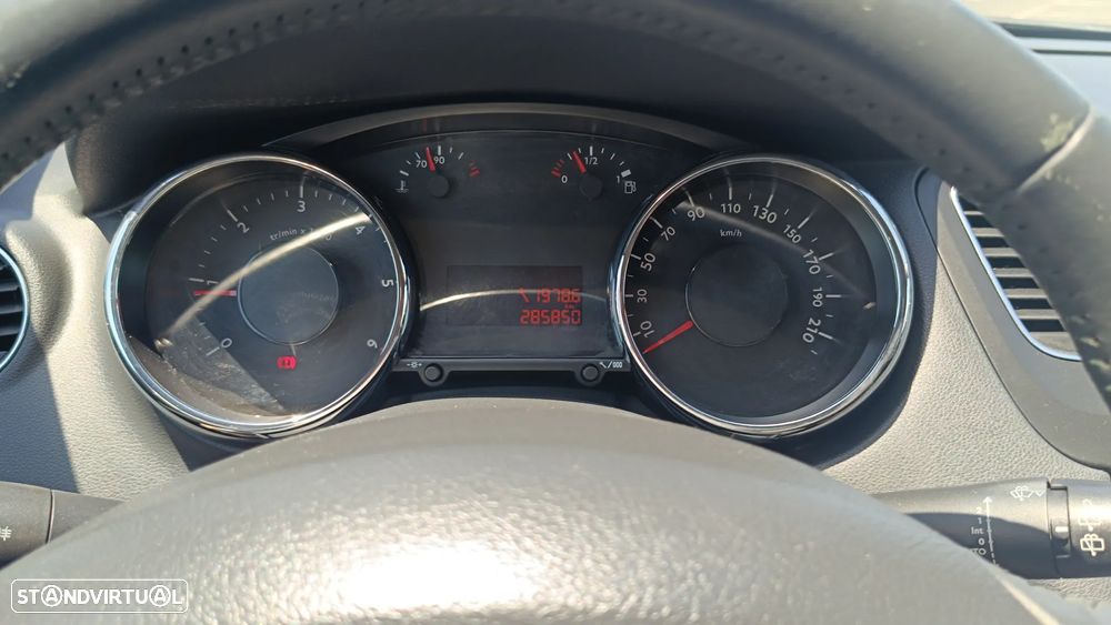 Peugeot 5008 HDI FAP 150 Allure - 14
