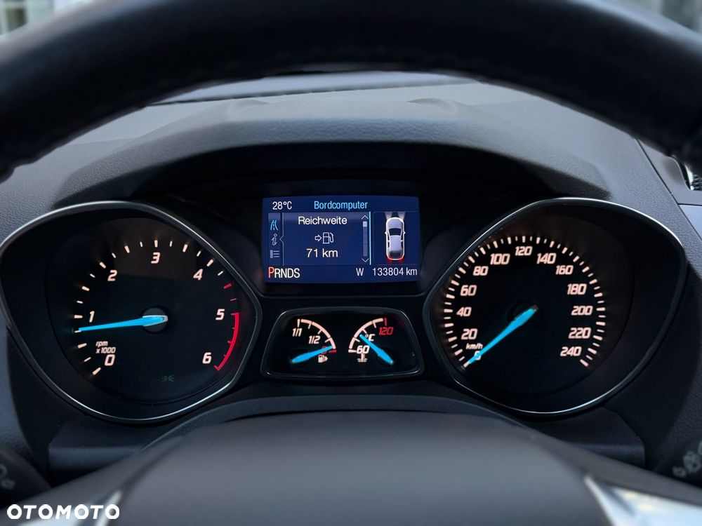 Ford Kuga 2.0 TDCi 4x4 Titanium - 31
