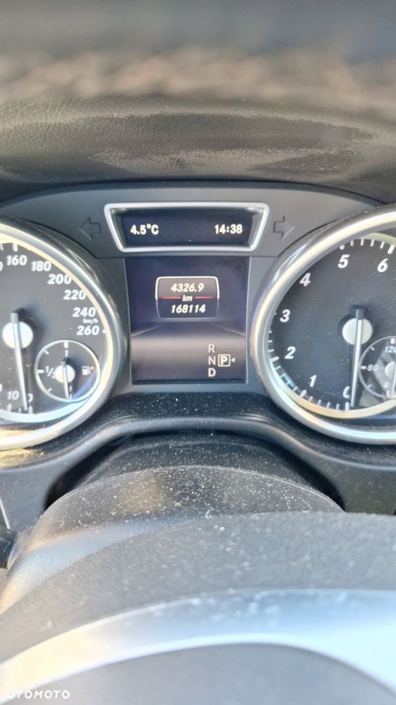 Mercedes-Benz ML - 20