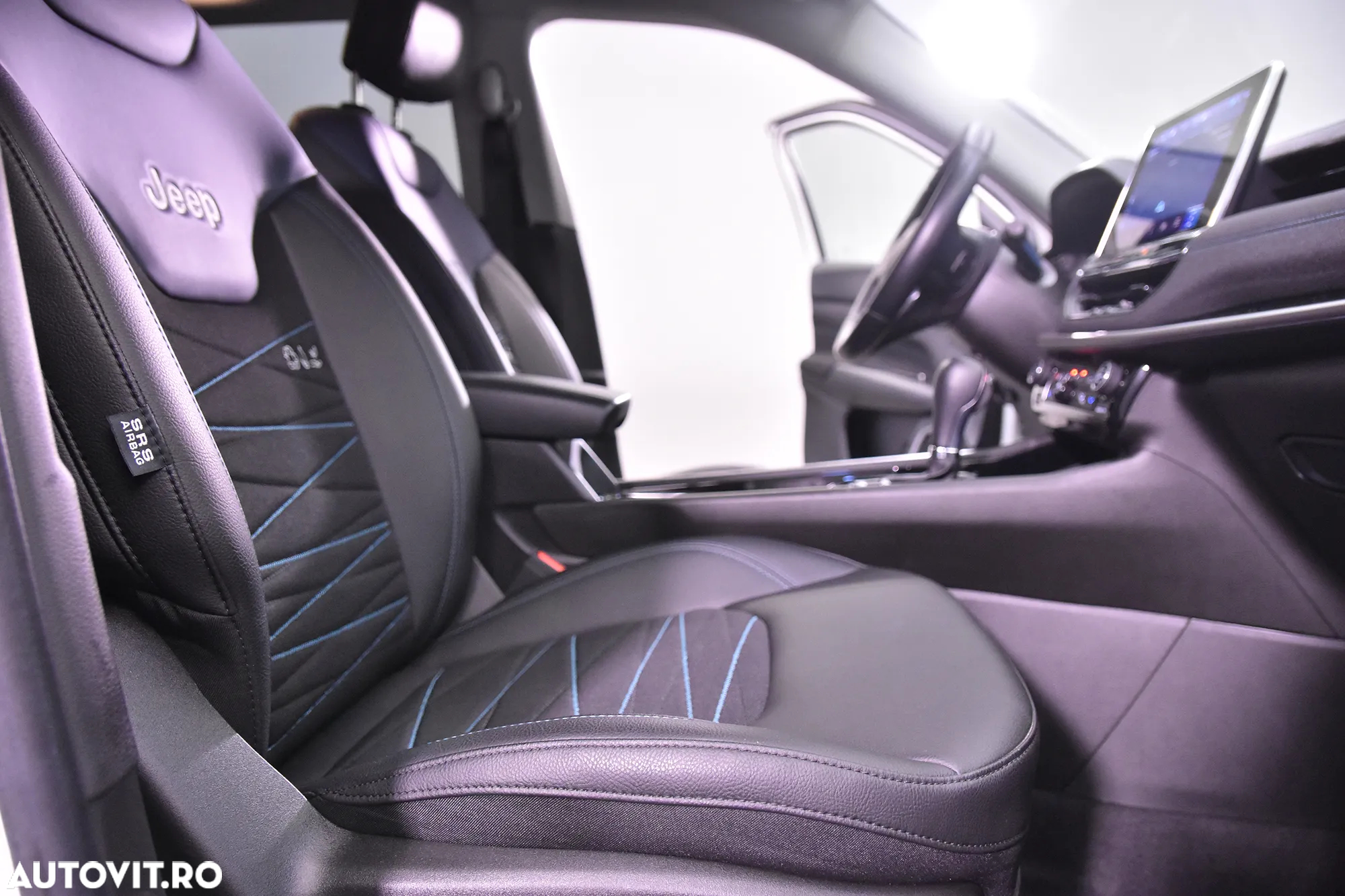 Jeep Compass - 11