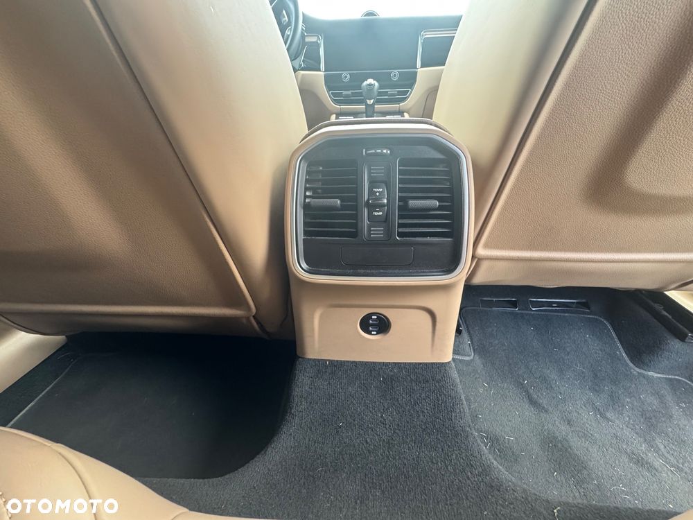 Porsche Macan Standard - 37
