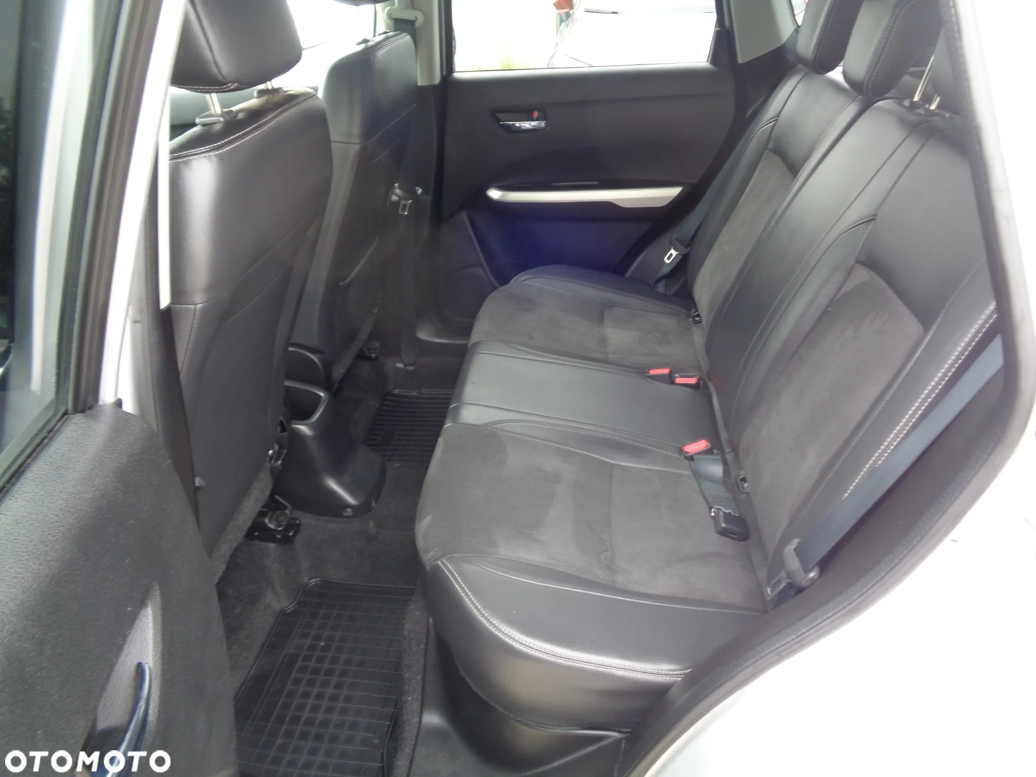 Suzuki Vitara 1.6 Comfort 4WD - 14