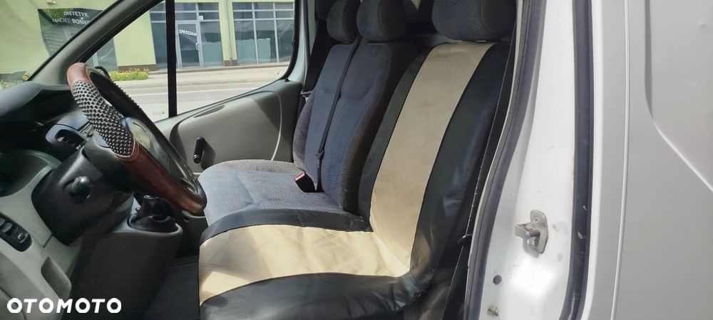 Renault Trafic - 6