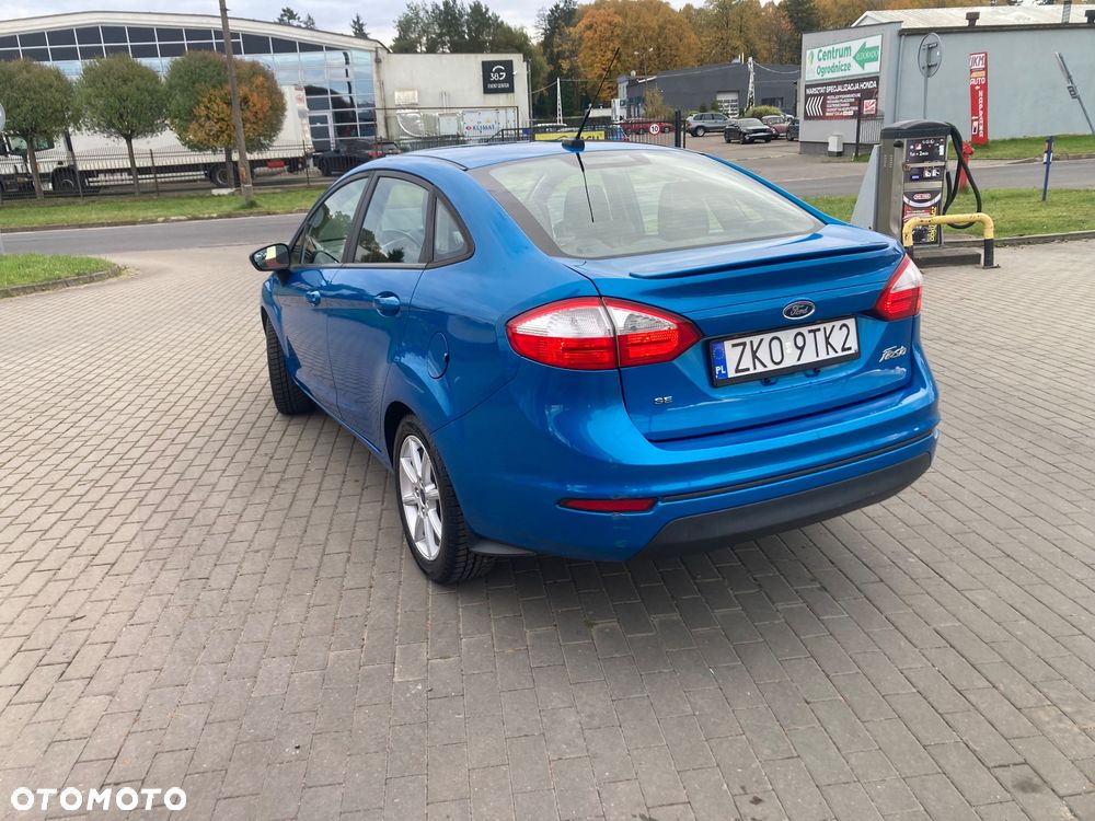 Ford Fiesta - 3