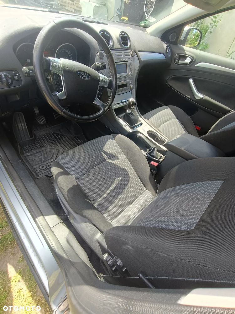 Ford Mondeo 2.0 TDCi Silver X - 9