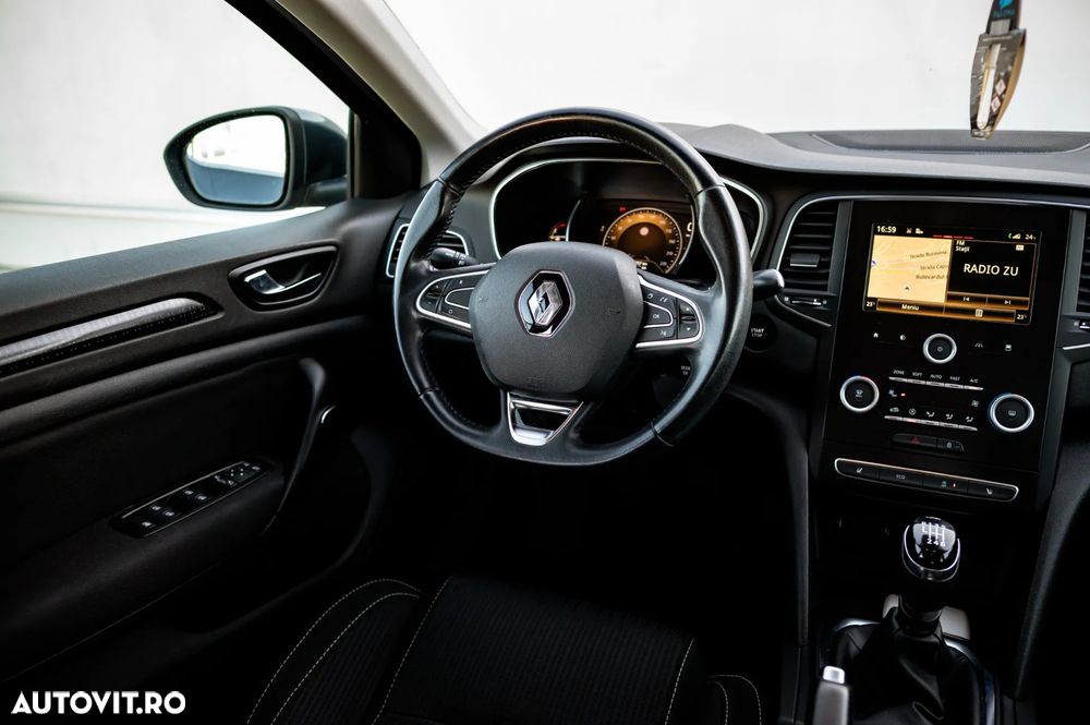 Renault Megane ENERGY dCi 110 Start & Stop LIMITED - 21