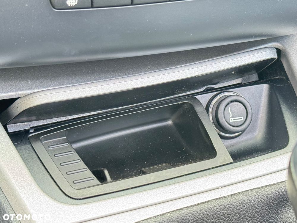 BMW Seria 1 116i - 39
