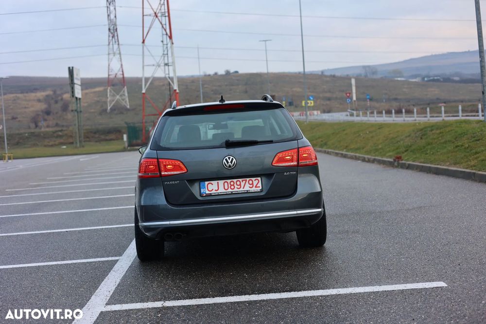 Volkswagen Passat Variant 2.0 TDI BlueMotion Technology Business Edition - 29