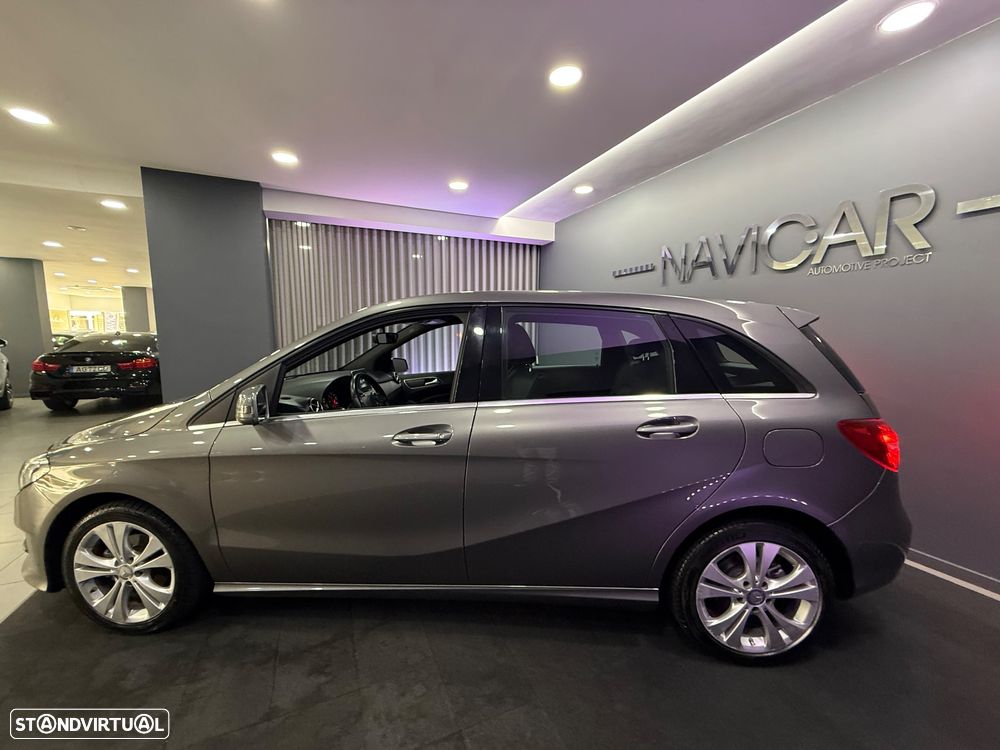 Mercedes-Benz B 180 (CDI) d 7G-DCT Urban — fotografia 6