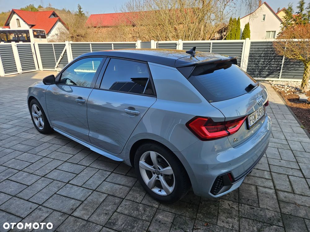 Audi A1 Sportback 30 TFSI S Line - 2