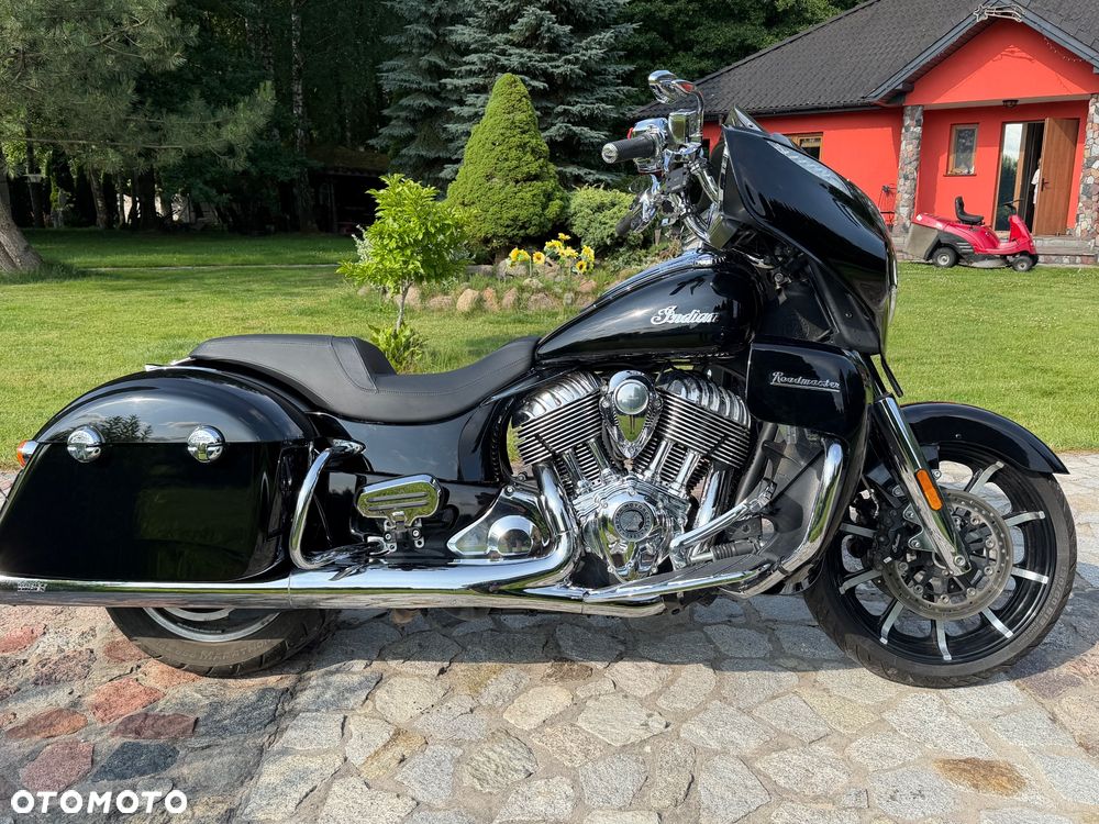 Indian Roadmaster - 4