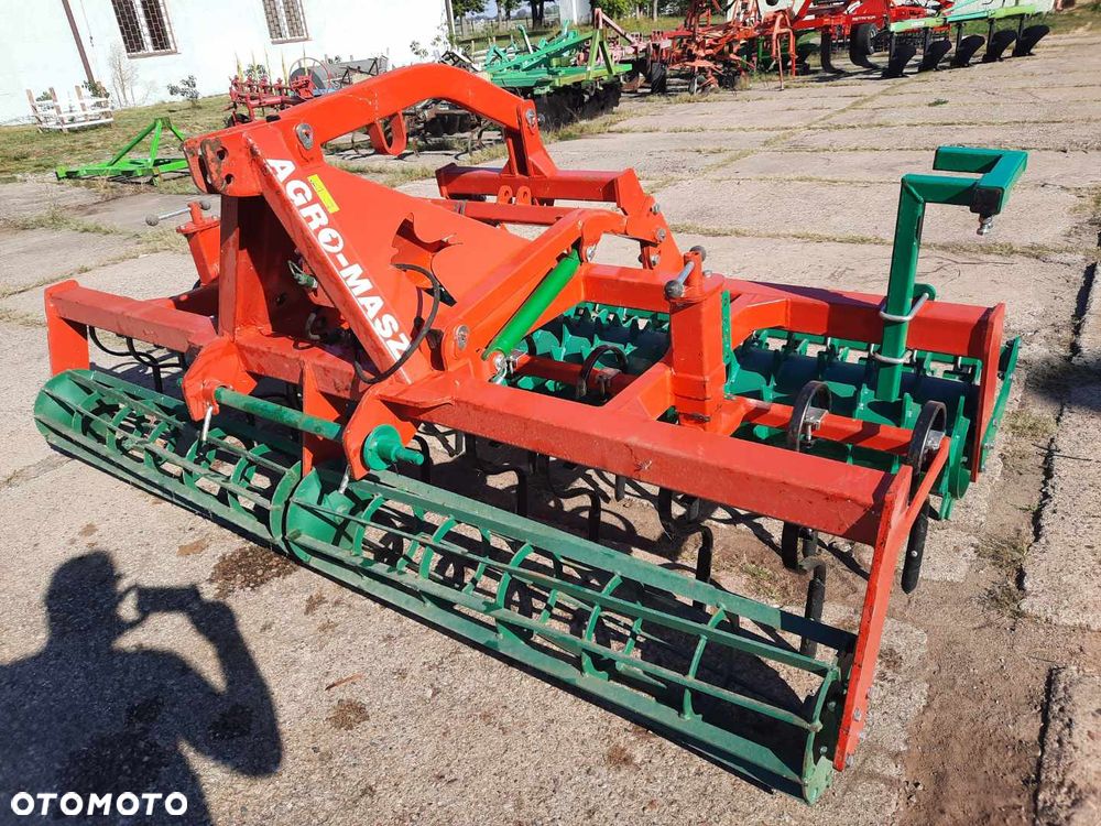 Bomet Agregat zębowy uprawowo-przedsiewny 3,2m 3,6m 4,2m 5,0m Euro-Masz, Metanga, Agregat zębowy uprawowo-siewny Metanga, Agro-Masz, Euro-Masz - 36