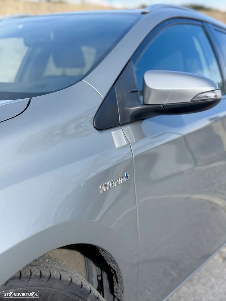 Toyota Auris Touring Sports 1.8 HSD Comfort - 11