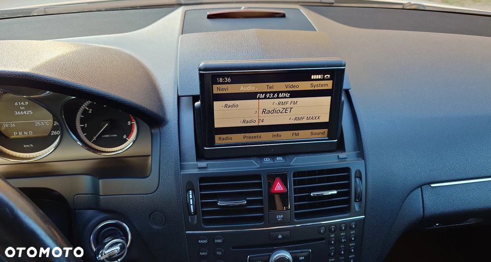 Mercedes-Benz Klasa C 320 CDI Avantgarde 4-Matic - 25
