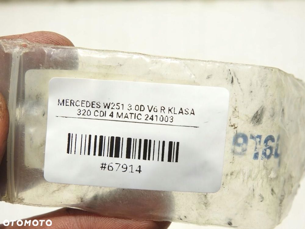 ŚRUBA ŚRUBY FELG MERCEDES R W251 - 4