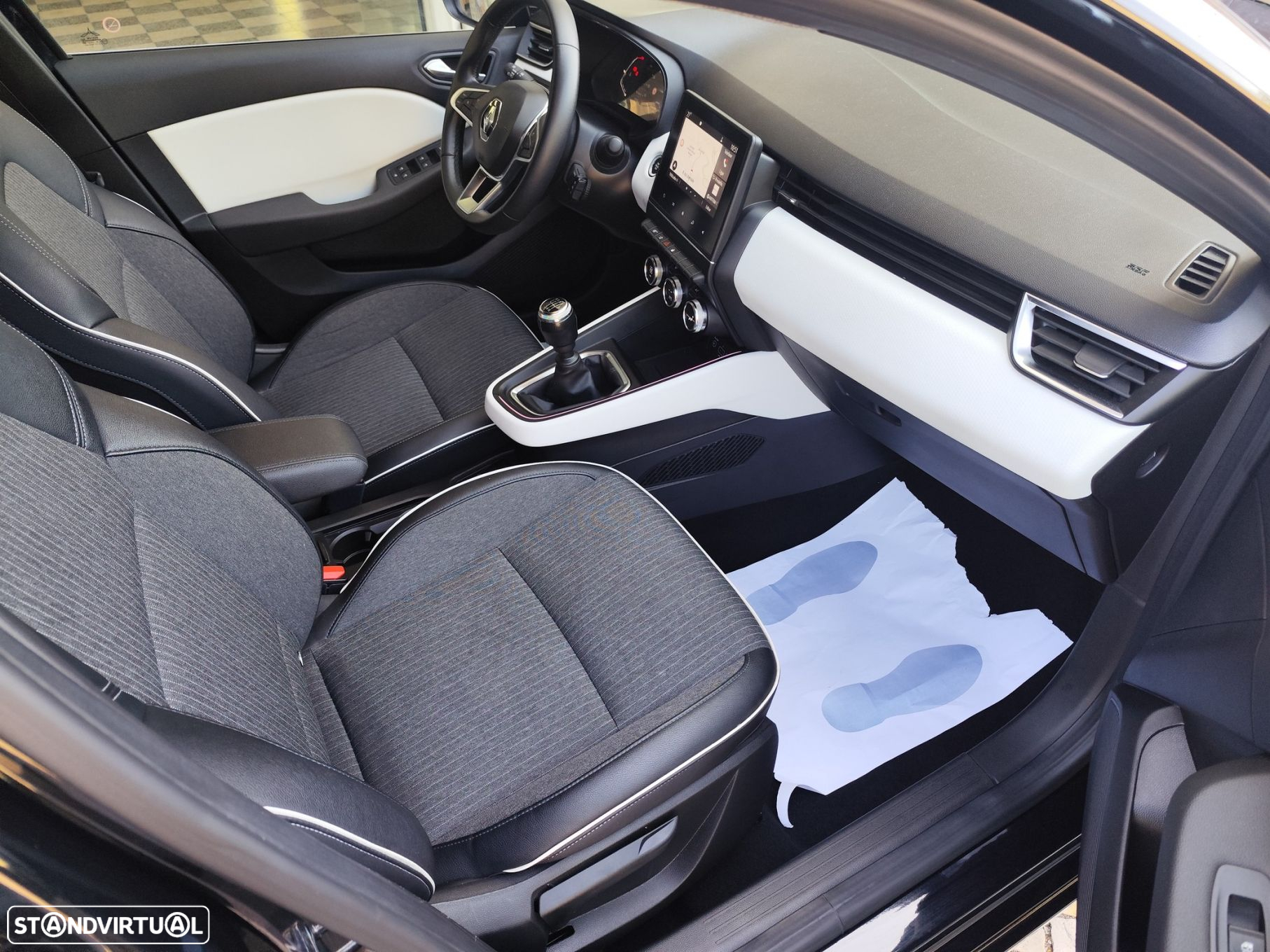 Renault Clio 1.0 TCe Limited Bi-Fuel - 7