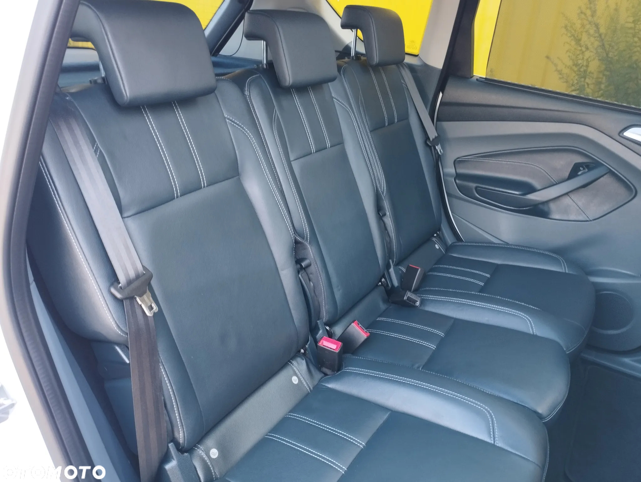 Ford C-MAX 1.6 EcoBoost Start-Stop-System Titanium - 21