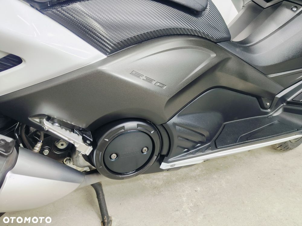 Yamaha Tmax - 7
