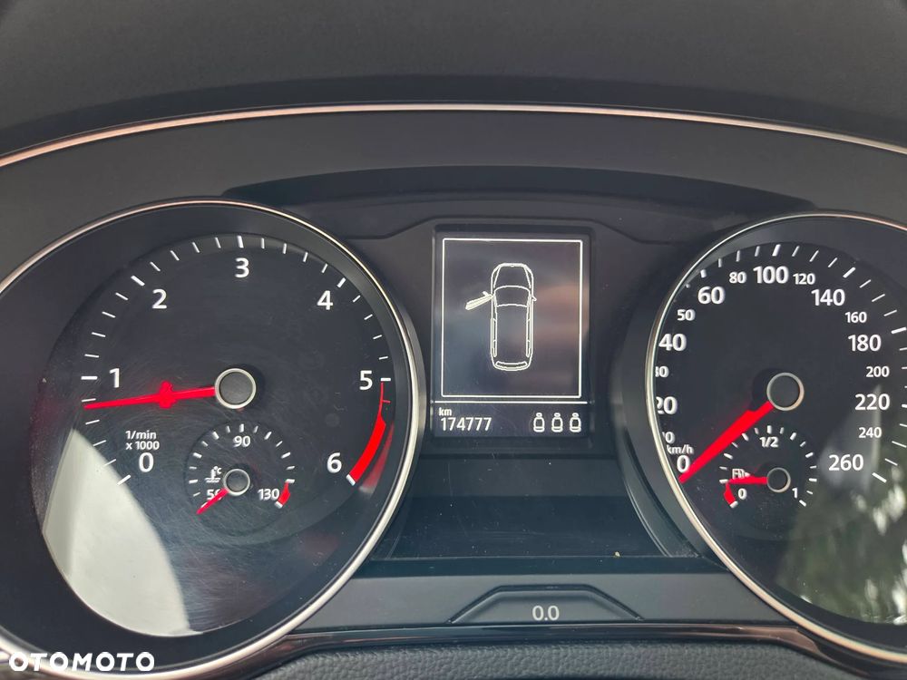 Volkswagen Passat 2.0 TDI BMT Highline DSG - 13