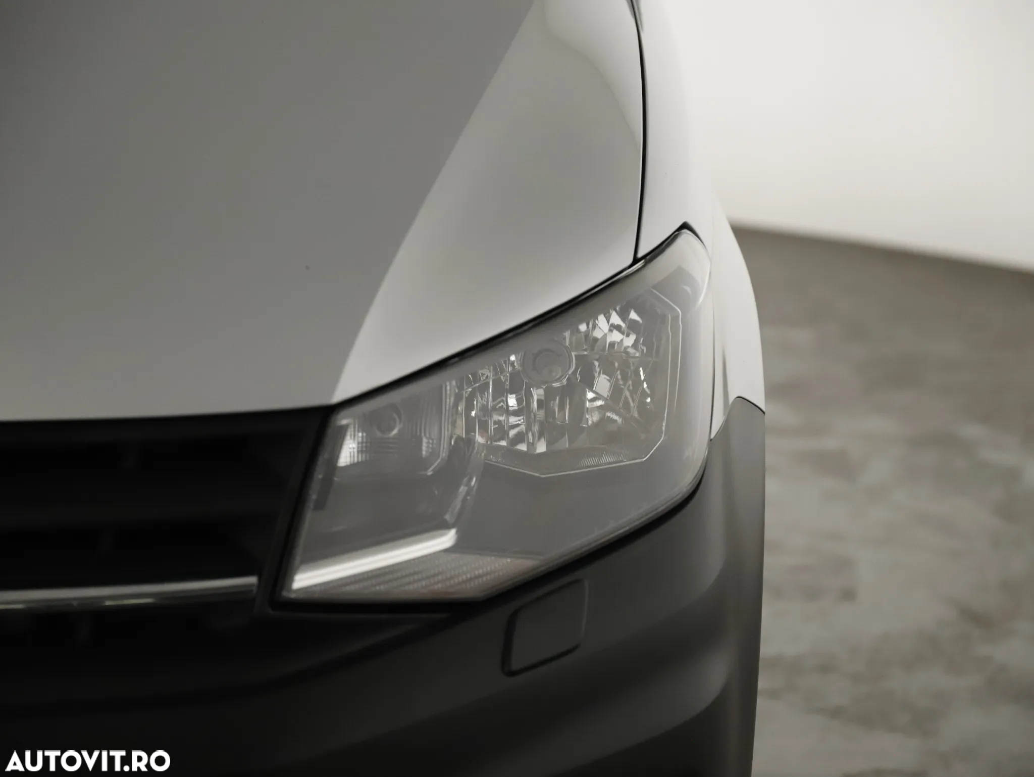 Volkswagen Caddy 2.0 TDI Maxi - 9
