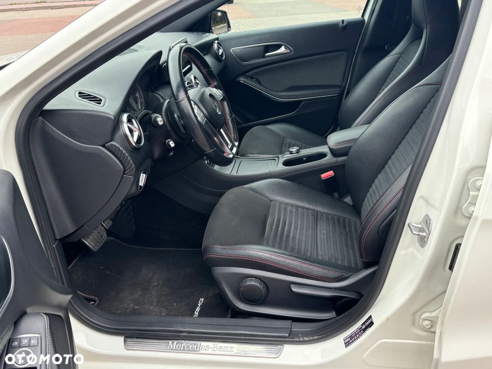 Mercedes-Benz Klasa A 180 7G-DCT AMG Line - 17