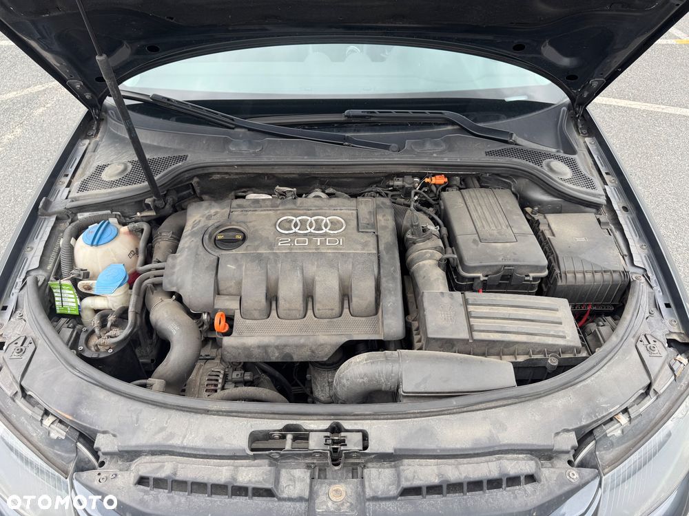 Audi A3 Sportback 2.0 TDI DPF quattro Ambition - 17