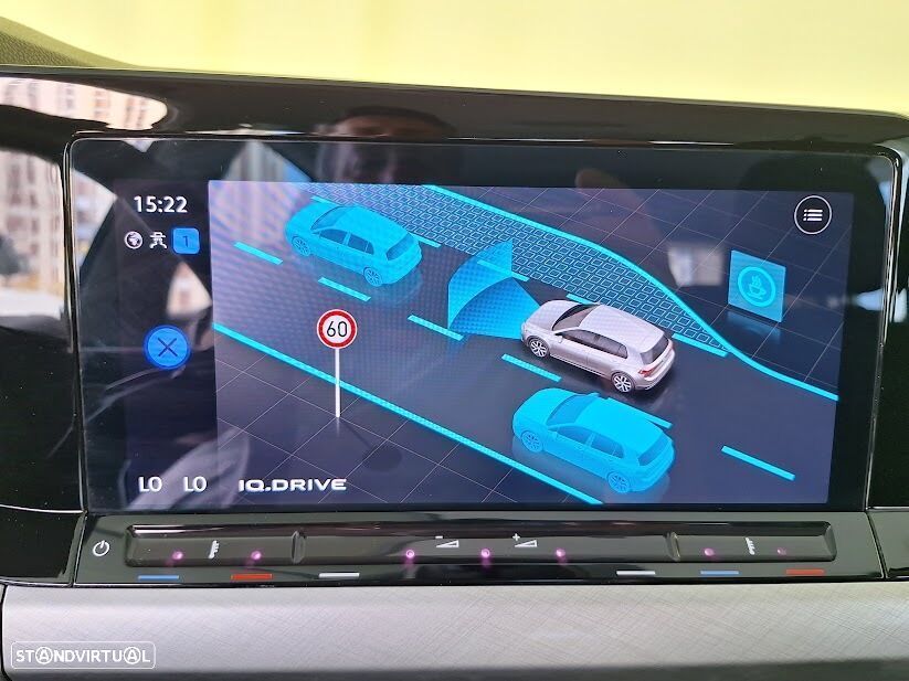 VW Golf 1.0 TSI Life - 19