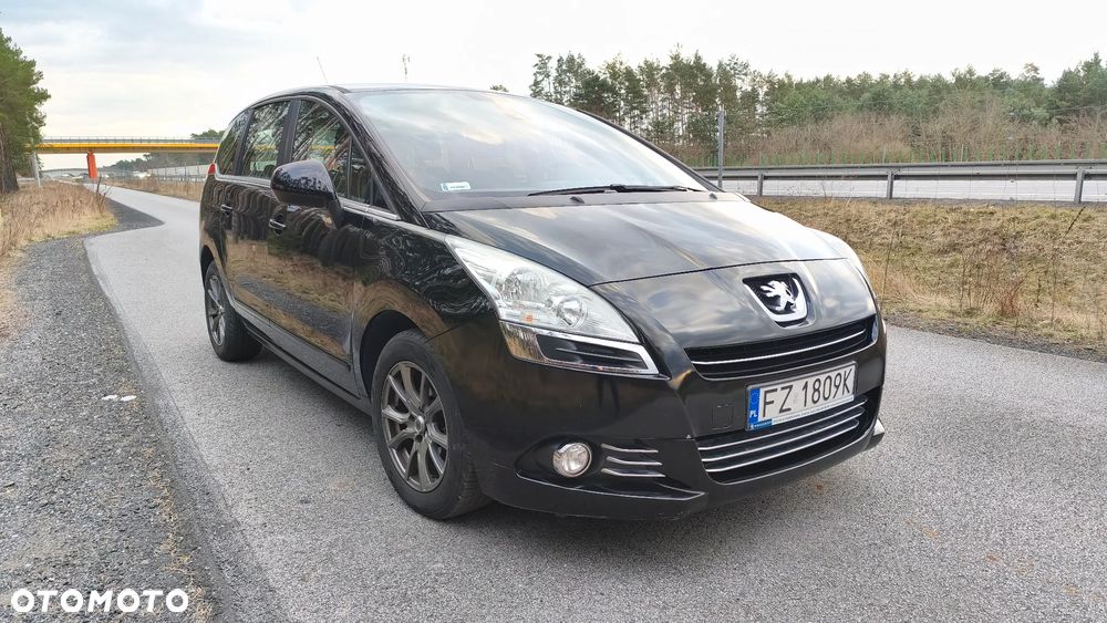 Peugeot 5008 - 14