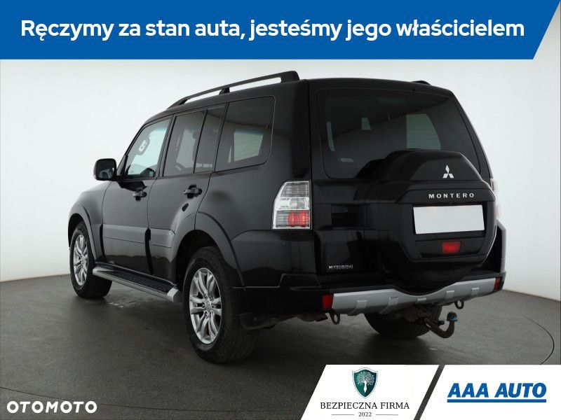 Mitsubishi Pajero - 5