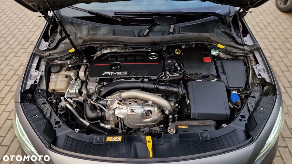 Mercedes-Benz GLA AMG 35 4-Matic - 13