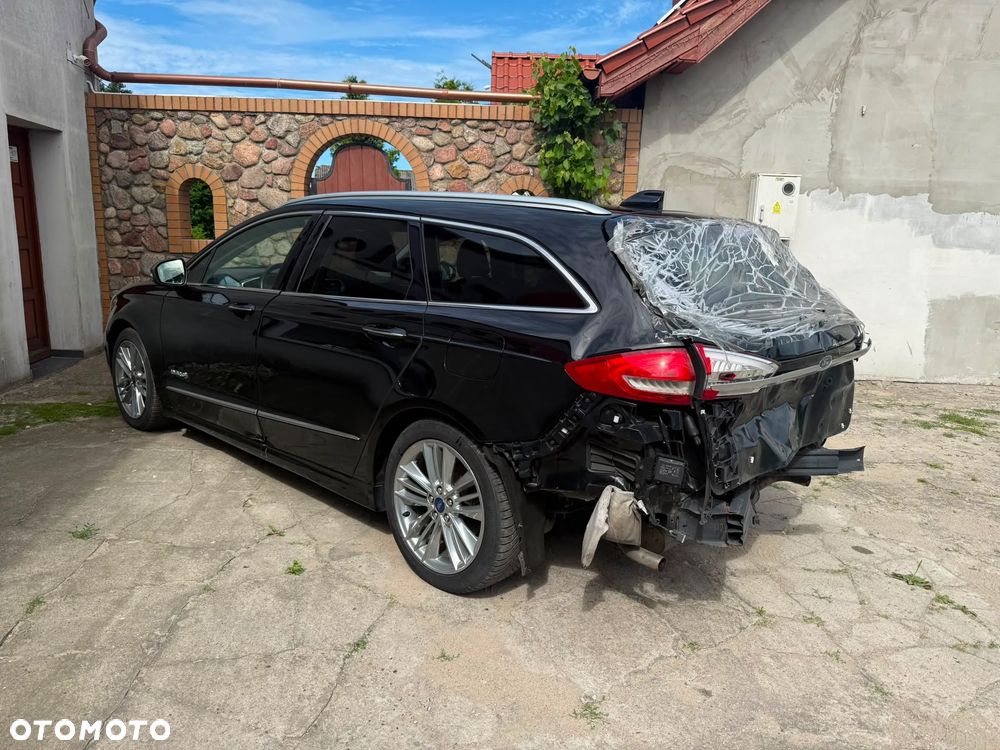 Ford Mondeo Vignale 2.0 Hybrid - 3