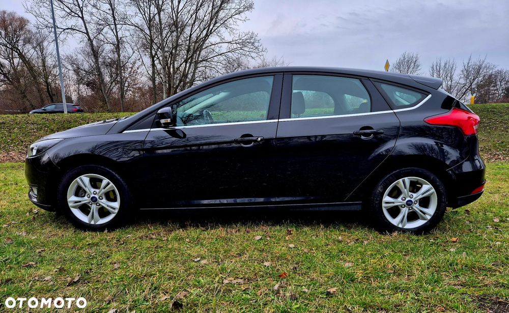Ford Focus - 1
