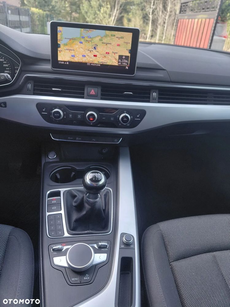Audi A4 Avant 2.0 TDI - 15