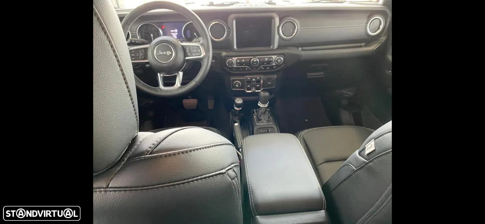 Jeep Wrangler - 4