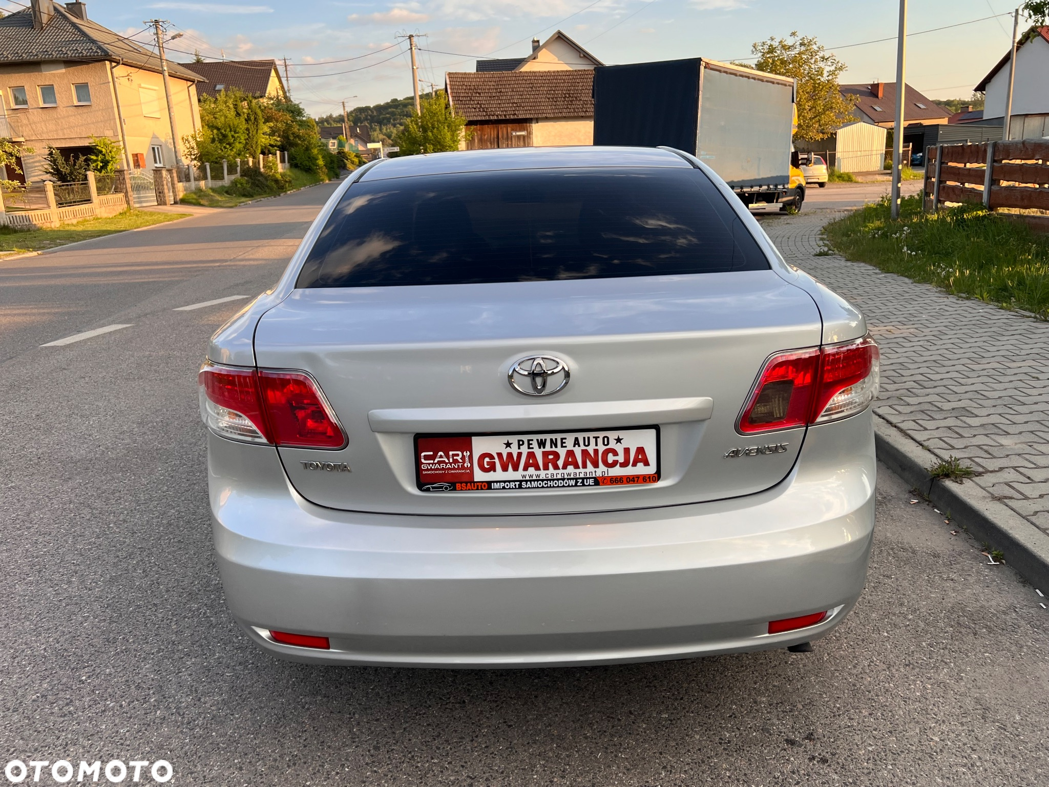 Toyota Avensis 1.8 Luna - 14