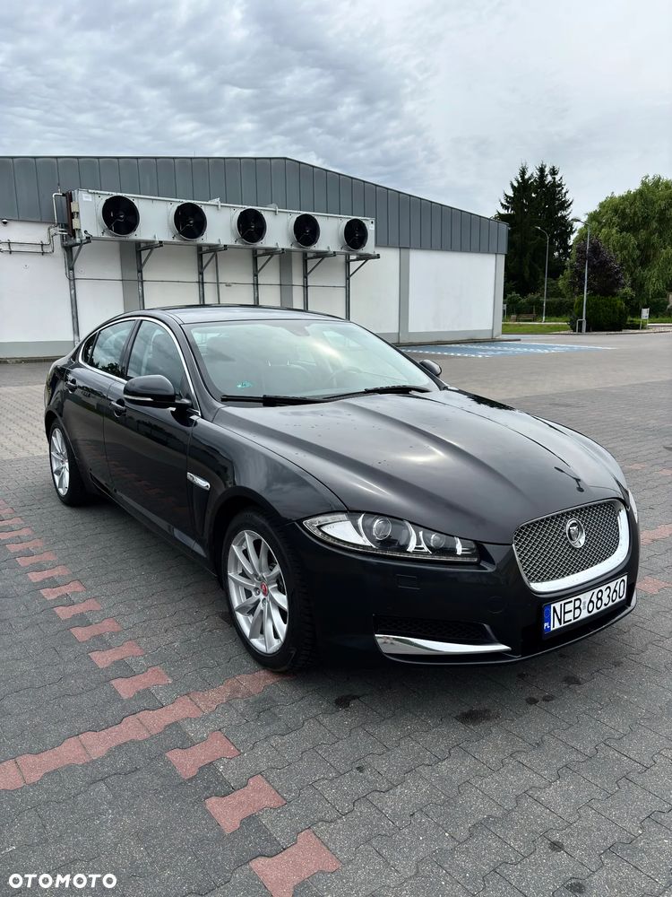 Jaguar XF 2.2 D - 2